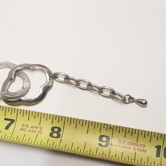 Gorgeous Silver tone Statement Bracelet - Picture 3 of 4